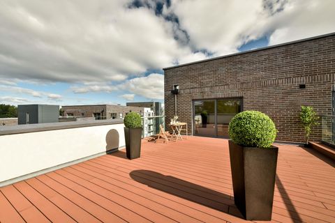 Stoneywood Brae, Aberdeen AB21