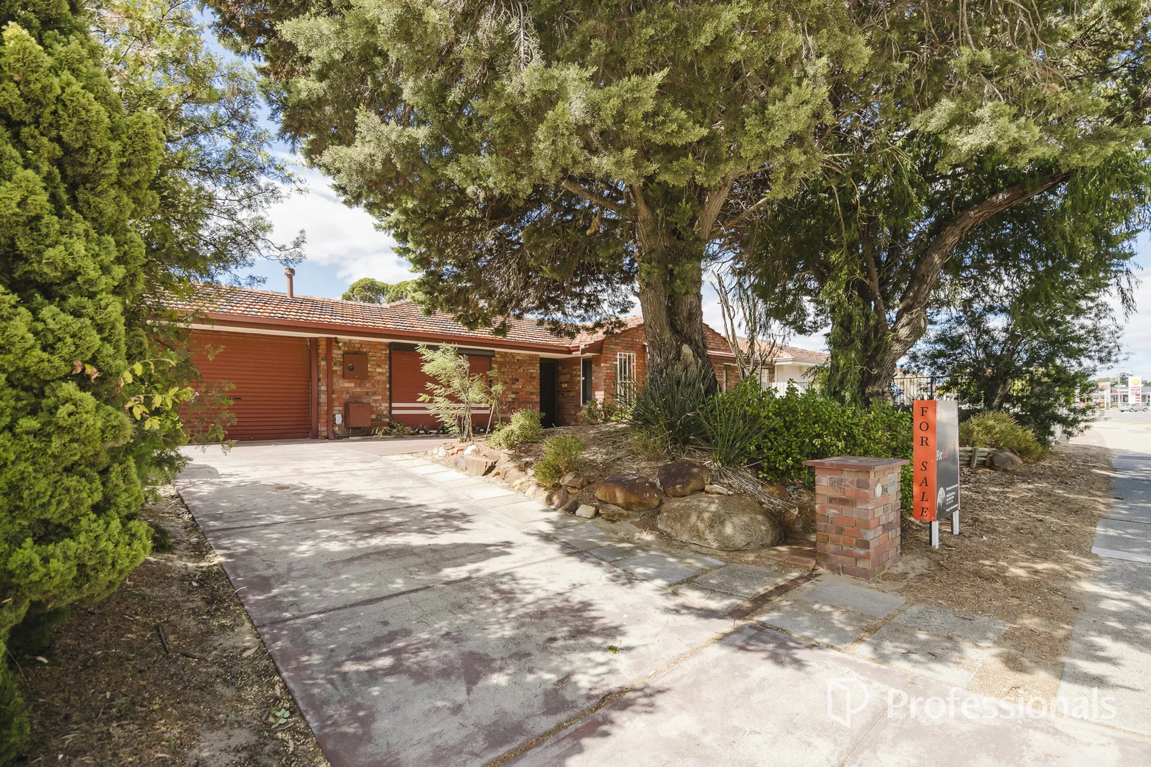 Additional image 2 of 45 Marangaroo Drive, Marangaroo WA 6064