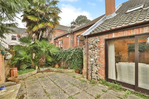 Catton Hall Farm, Old Catton, Norwich NR6