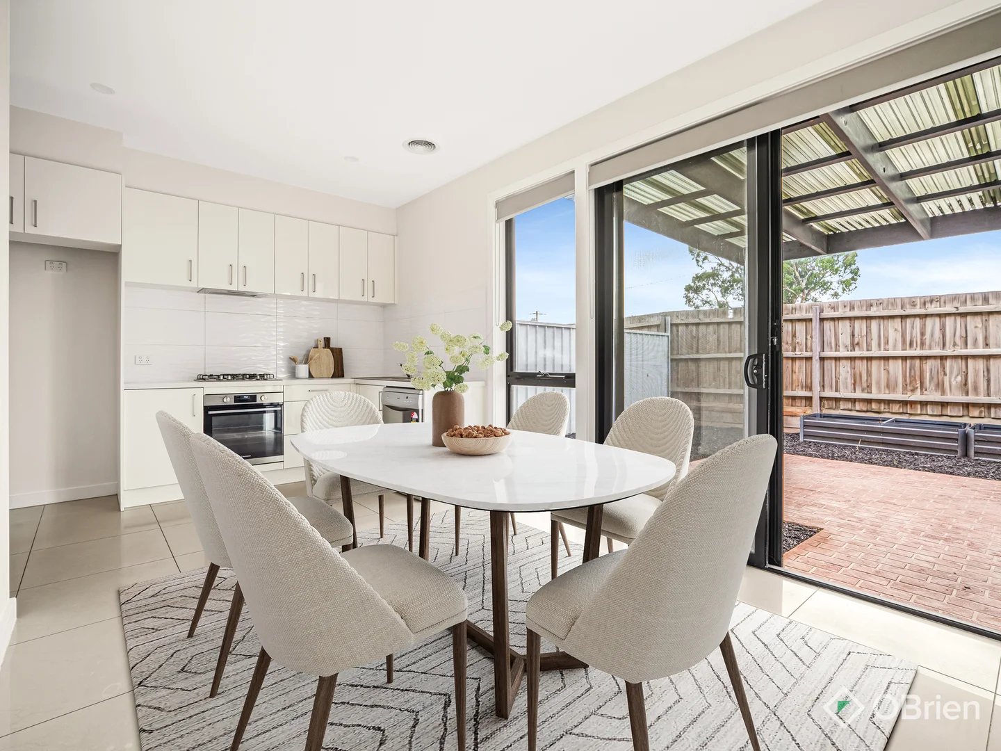 12 Winter Lane, Carrum Downs VIC 3201 photo 2