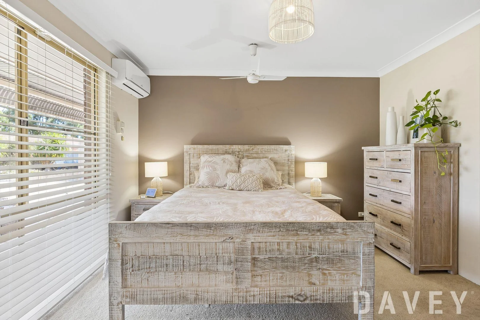 Additional image 15 of 18 Chessington Way, Kingsley WA 6026