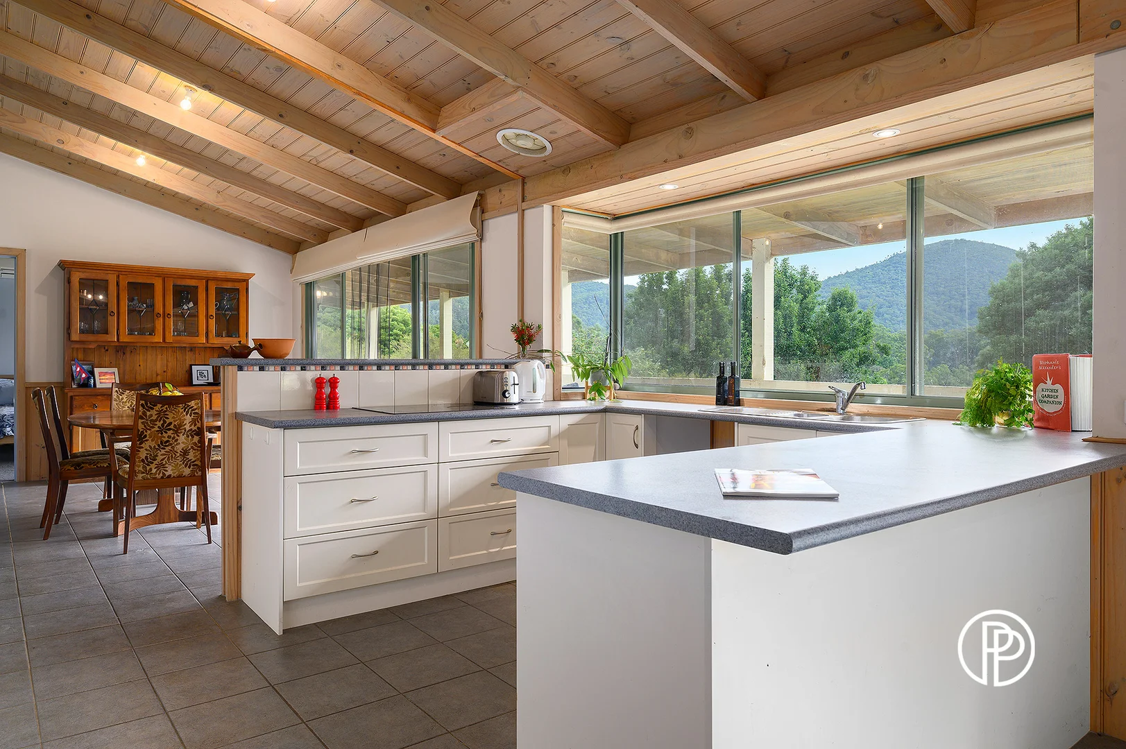 21 Brett Road, Warburton VIC 3799 photo 3