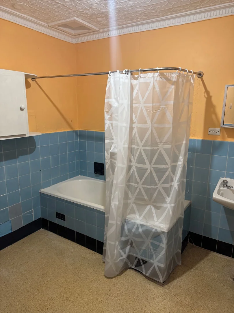 Additional image 9 of 104 -106 Beryl St, Broken Hill NSW 2880