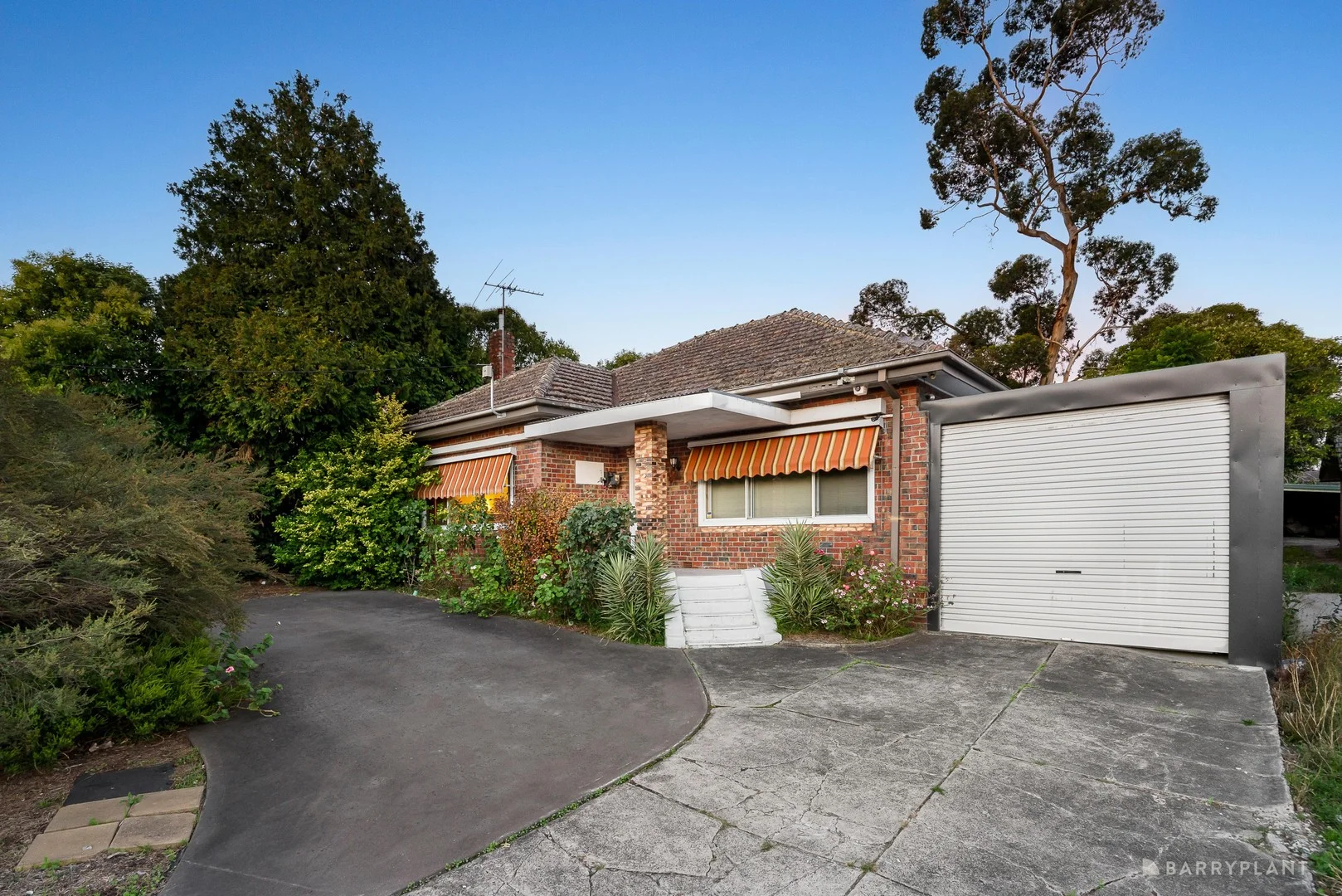 54 Warrandyte Road, Ringwood VIC 3134 photo 2