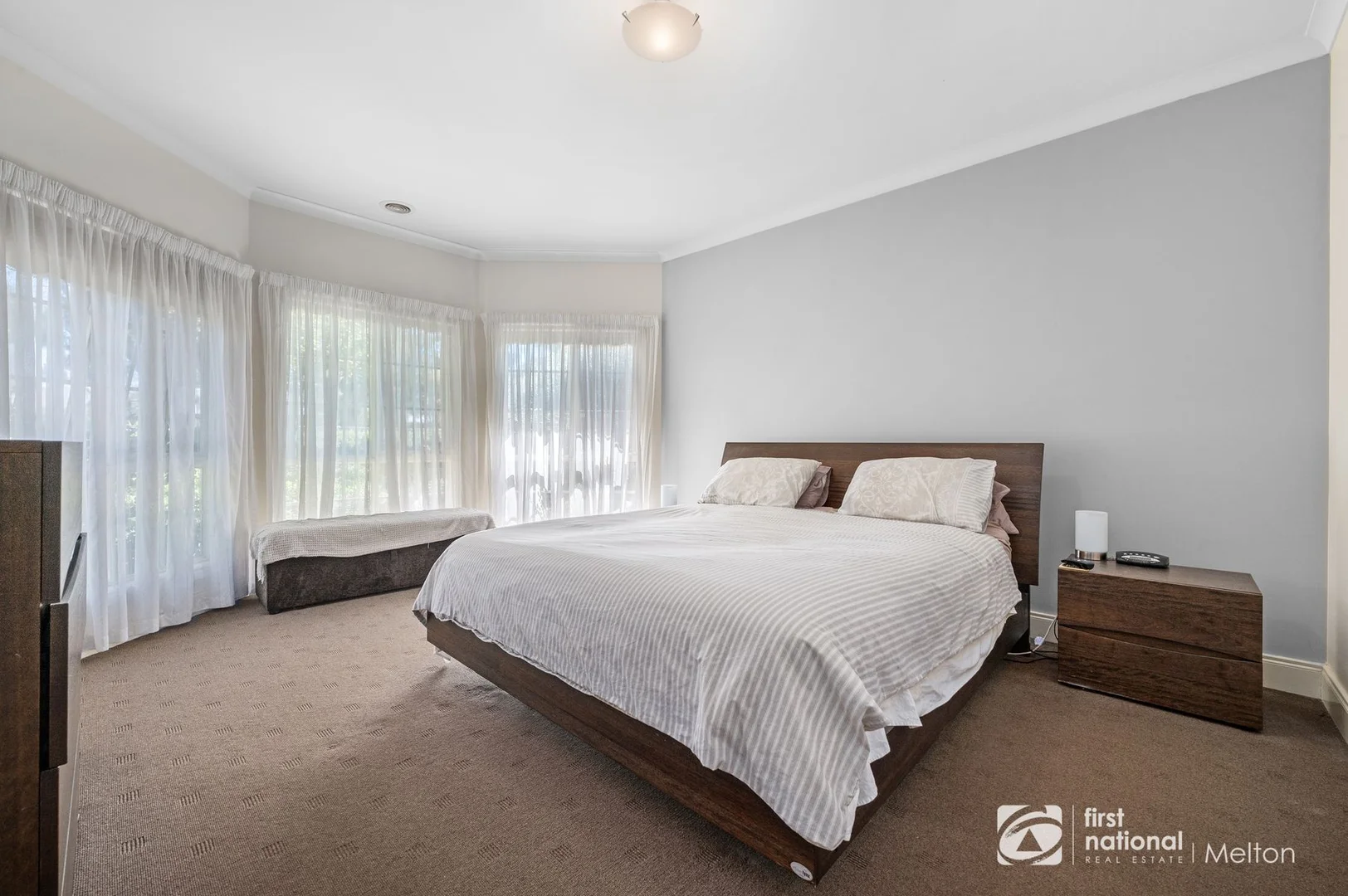 19 TOORONGO ROAD, Eynesbury VIC 3338 photo 5