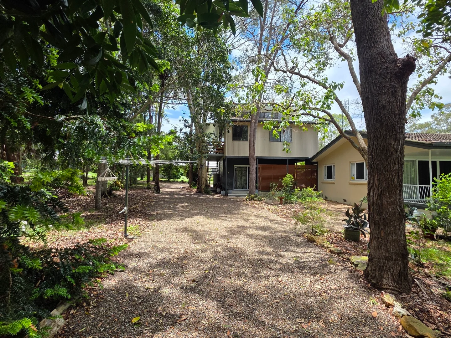 12 Parraweena Court, Point Vernon QLD 4655