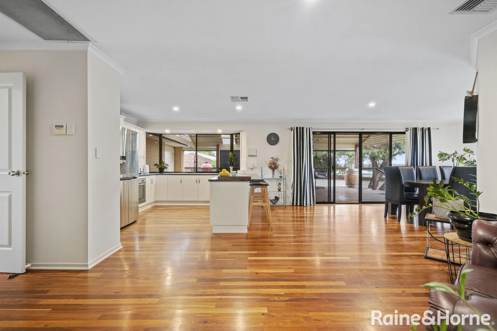 Additional image 3 of 21A Jackson Avenue, Strathalbyn SA 5255