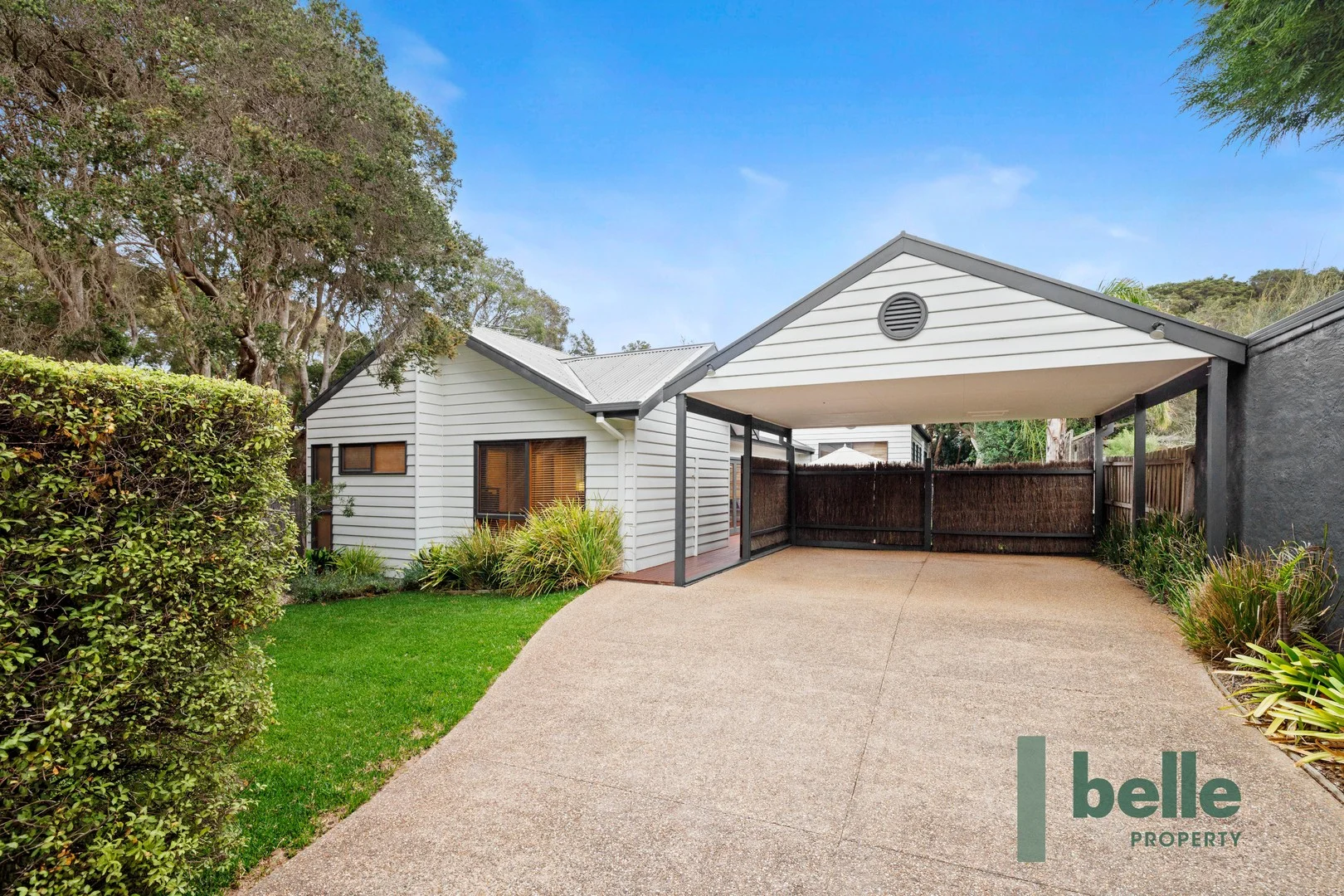 98 Canterbury Jetty Road, Blairgowrie VIC 3942