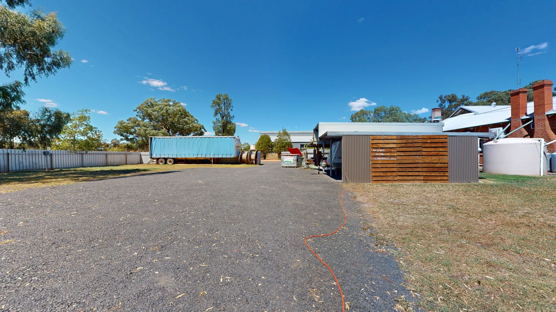 Additional image 20 of Hair Of The Dog, 26-28 Federation Street, Ballimore NSW 2830