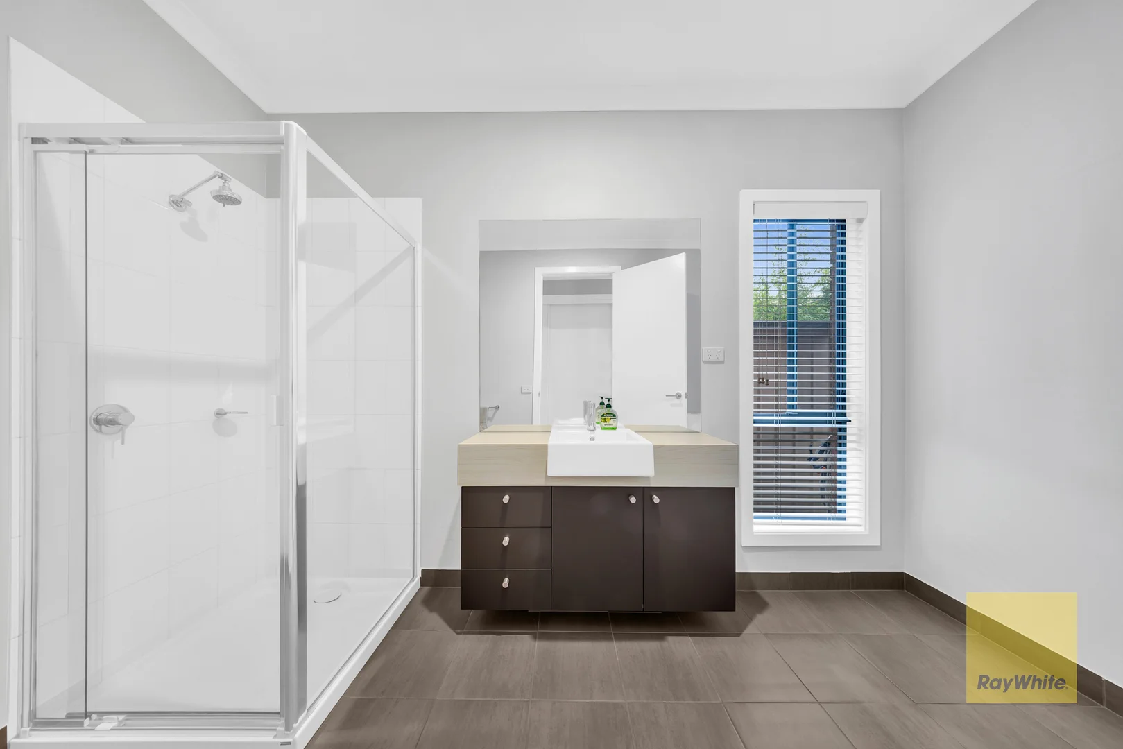 Additional image 18 of 2/22 Savanna Parade, Truganina VIC 3029