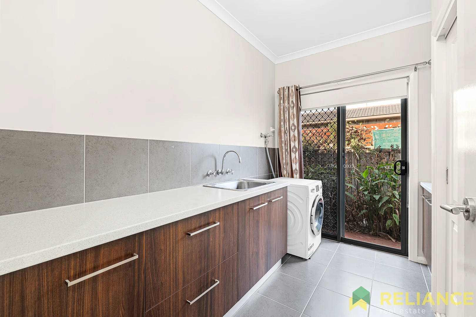 Additional image 20 of 22 Desert Gum Drive, Brookfield VIC 3338