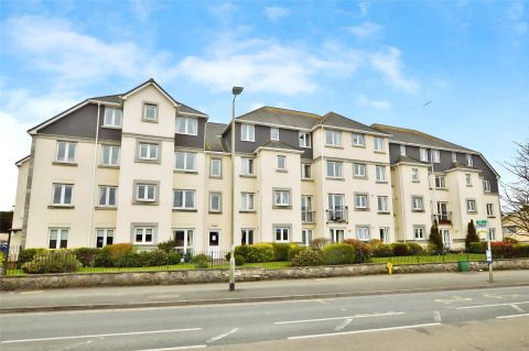 Horn Cross Road, Plymouth, Devon PL9