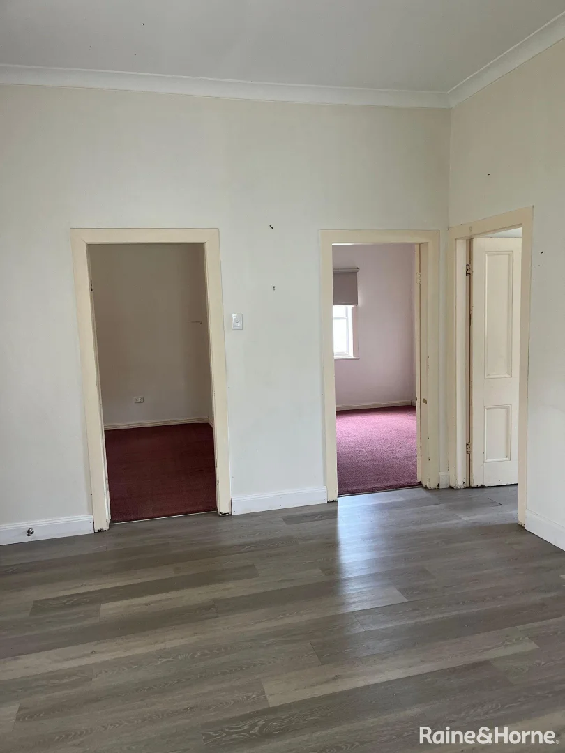 Additional image 6 of 46 Thornhill St, Young NSW 2594