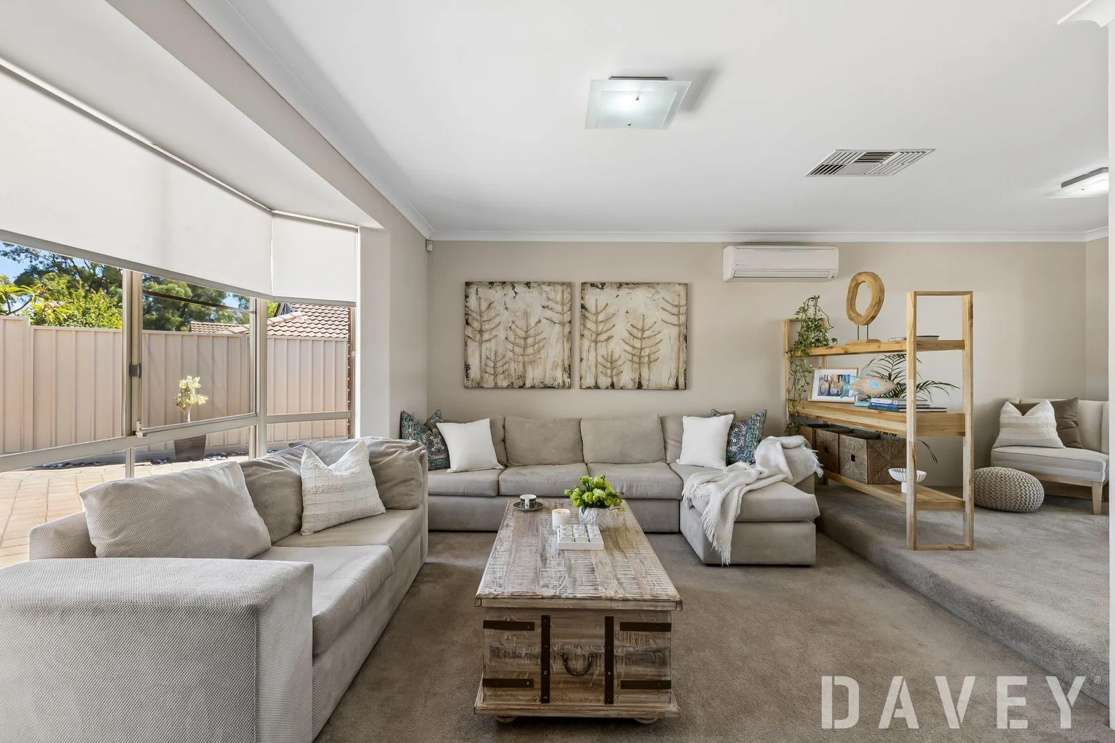 Additional image 2 of 18 Chessington Way, Kingsley WA 6026