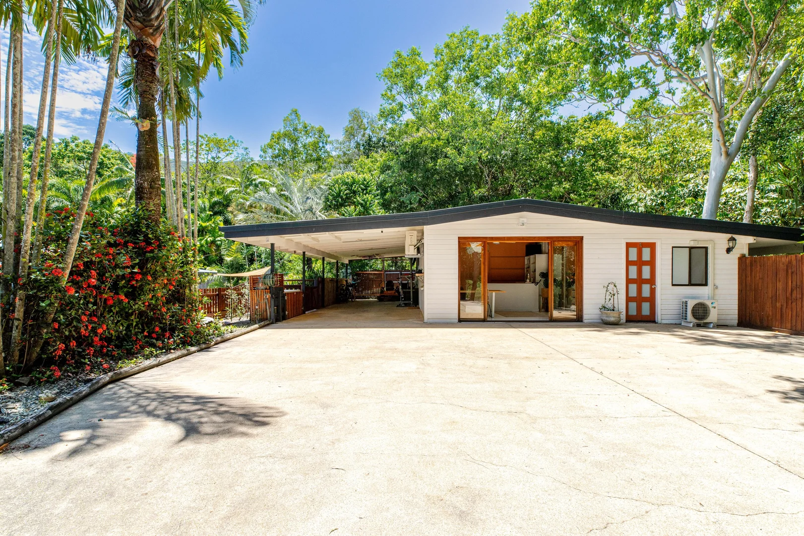 Additional image 17 of 14-16 Nancy Close, Oak Beach QLD 4877