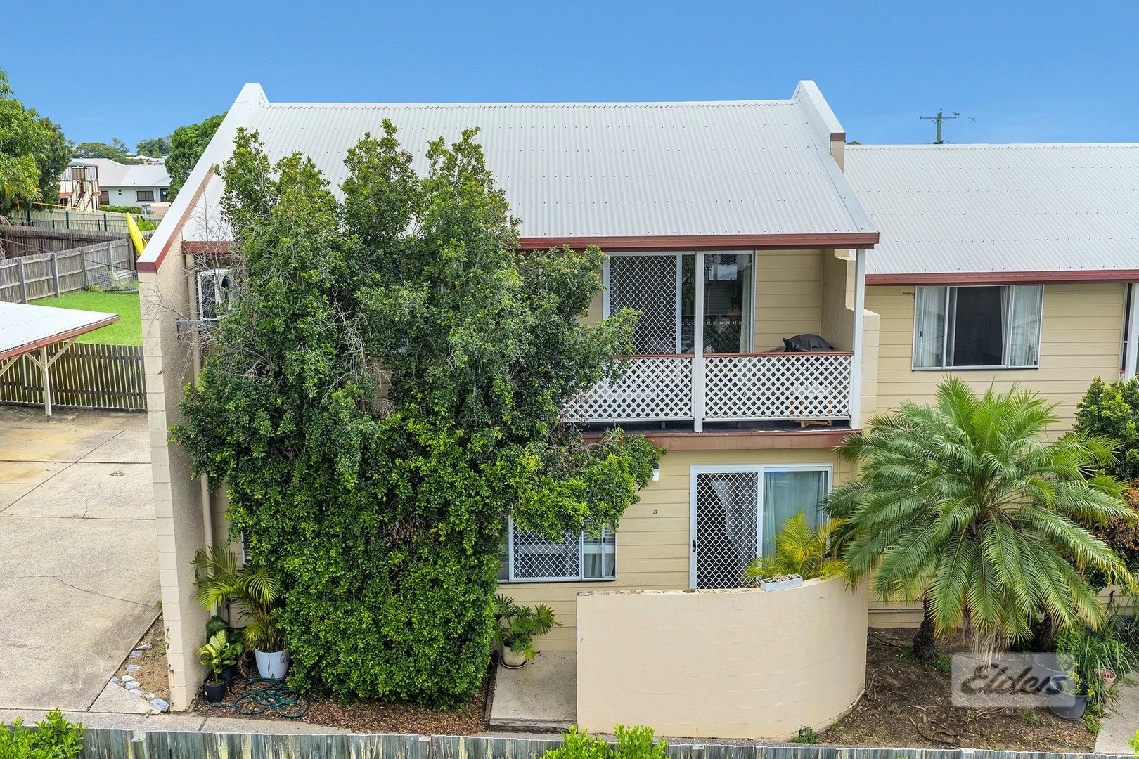 3/61 Tank Street, West Gladstone QLD 4680