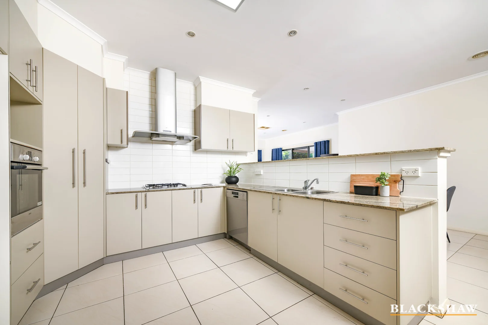Additional image 4 of 1/12 Redwater Place, Amaroo ACT 2914
