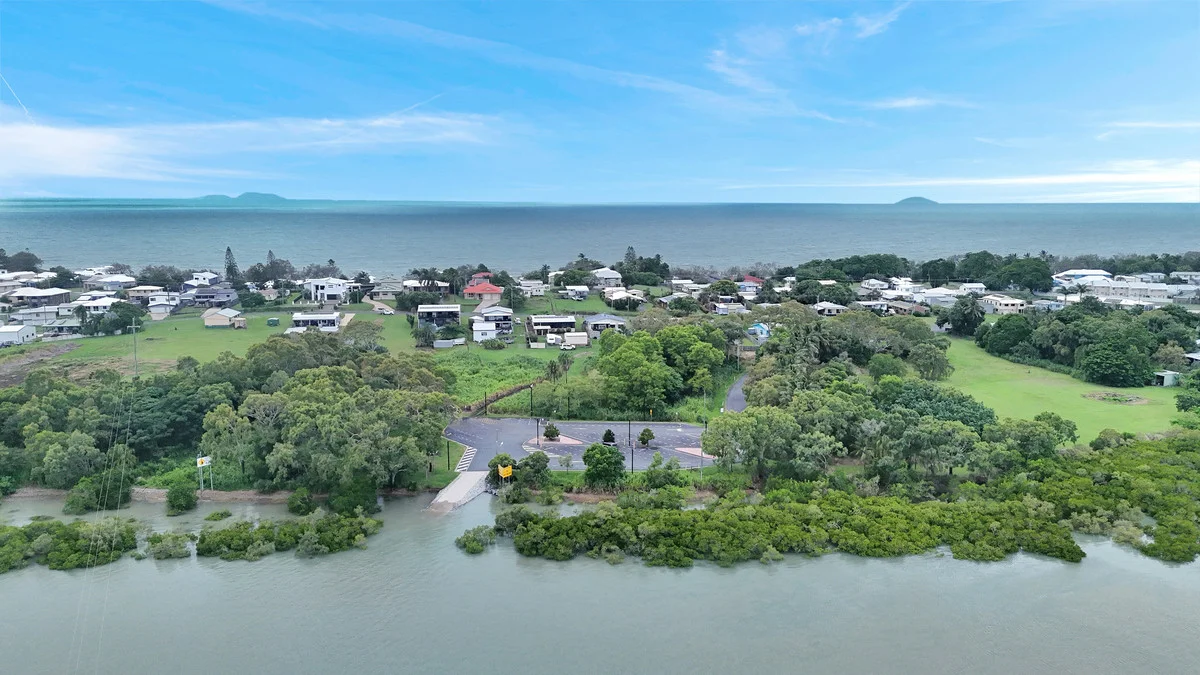 Additional image 21 of 37 Morris Street, Campwin Beach QLD 4737