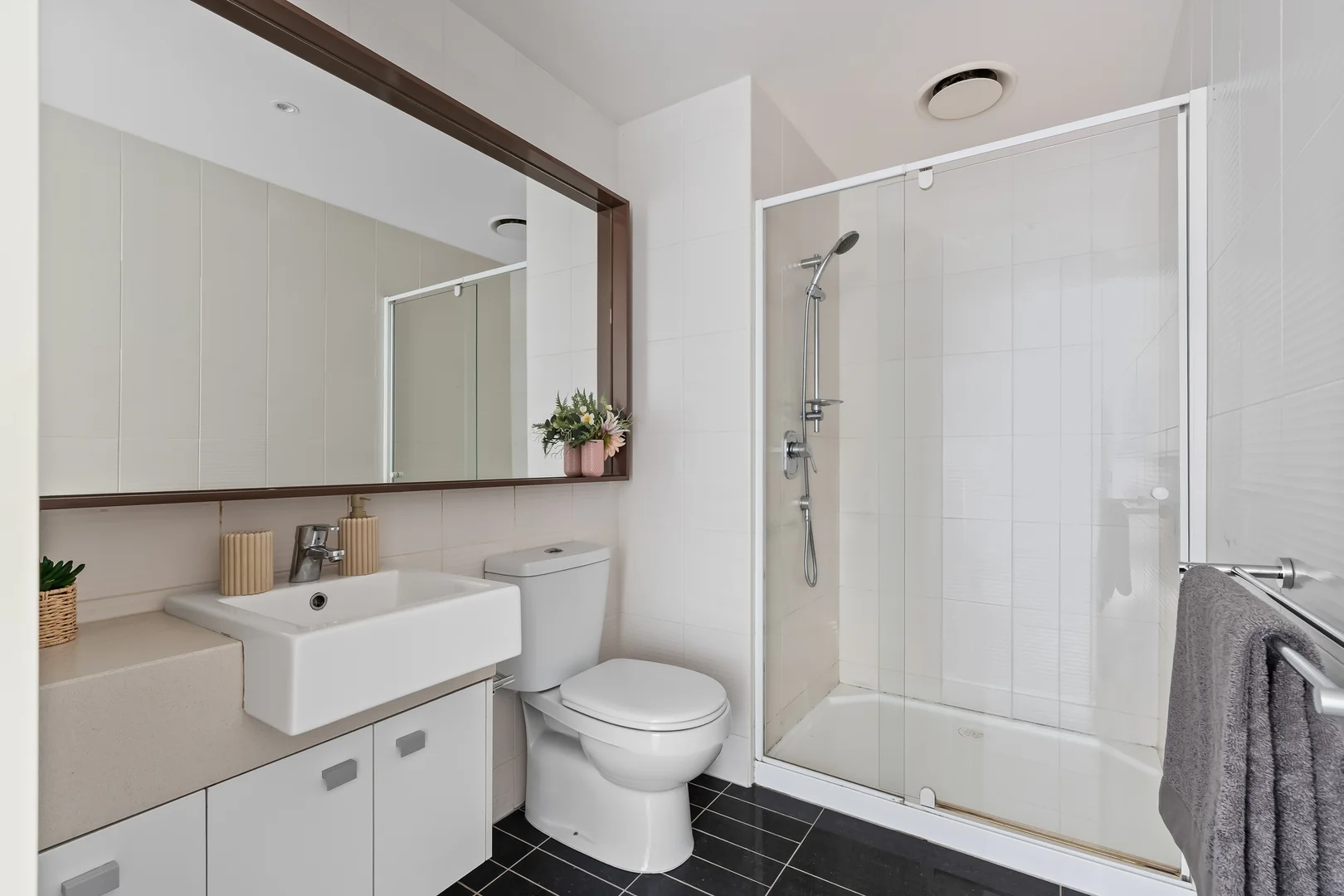 Additional image 12 of 2012/63 Whiteman Street, Southbank VIC 3006