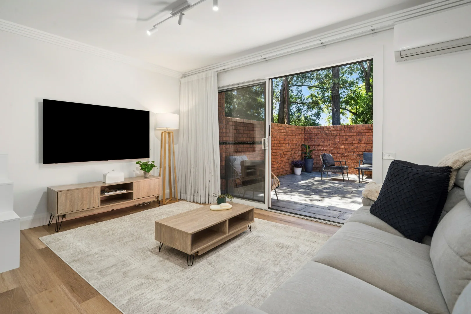 Additional image 2 of 1/85-87 Jersey Street North, Hornsby NSW 2077