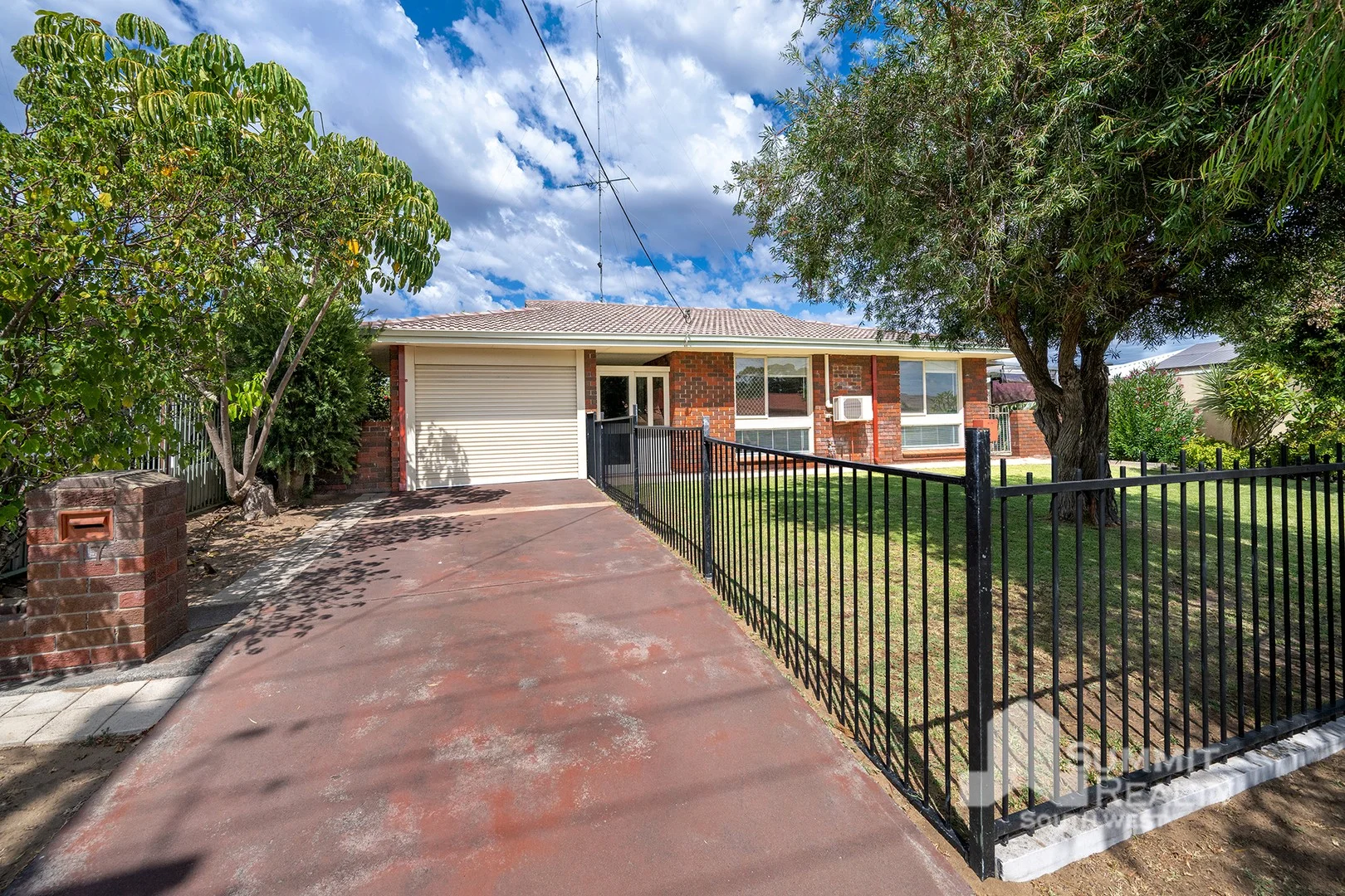 17 Bunning Boulevard, East Bunbury WA 6230