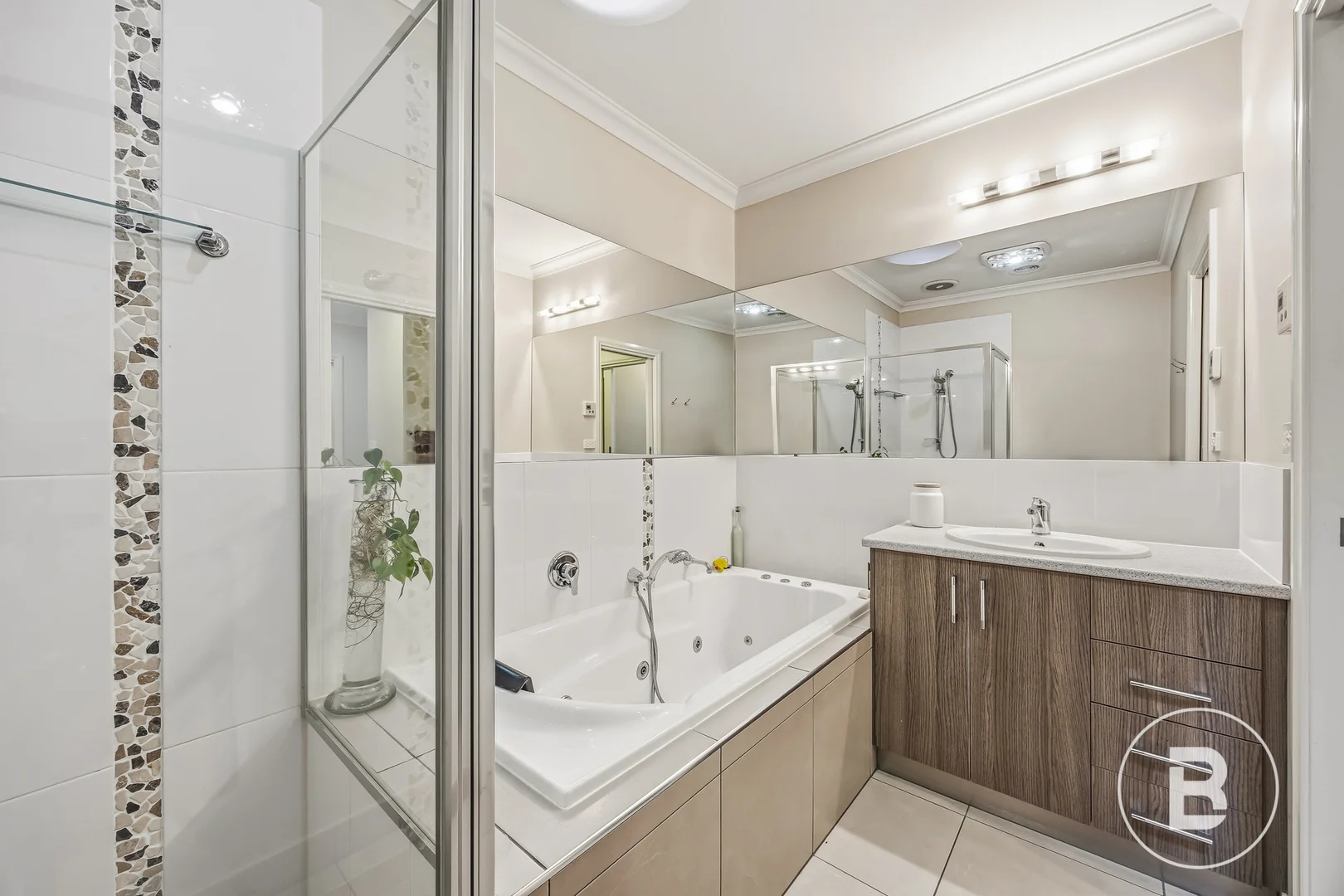 Additional image 26 of 10 Westcliffe Crescent, Sebastopol VIC 3356