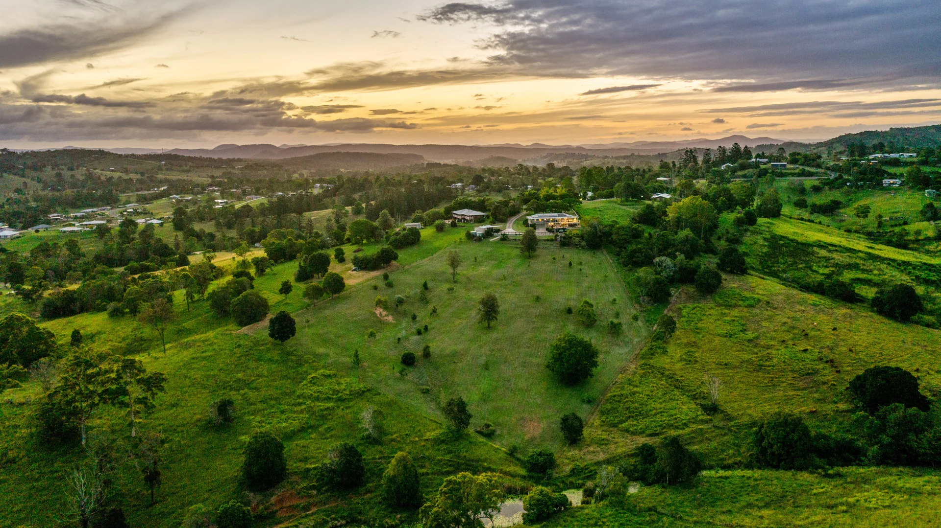 Additional image 31 of 41 Figtree Road, Chatsworth QLD 4570