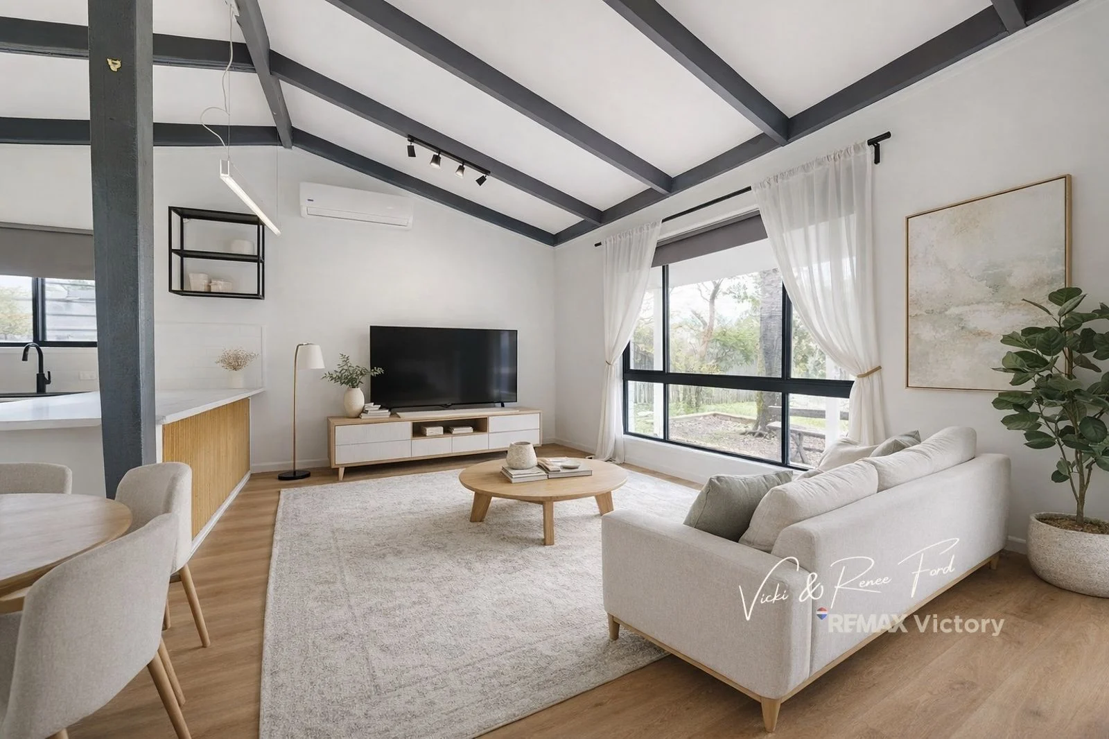 10 Nicole Street, Morayfield QLD 4506