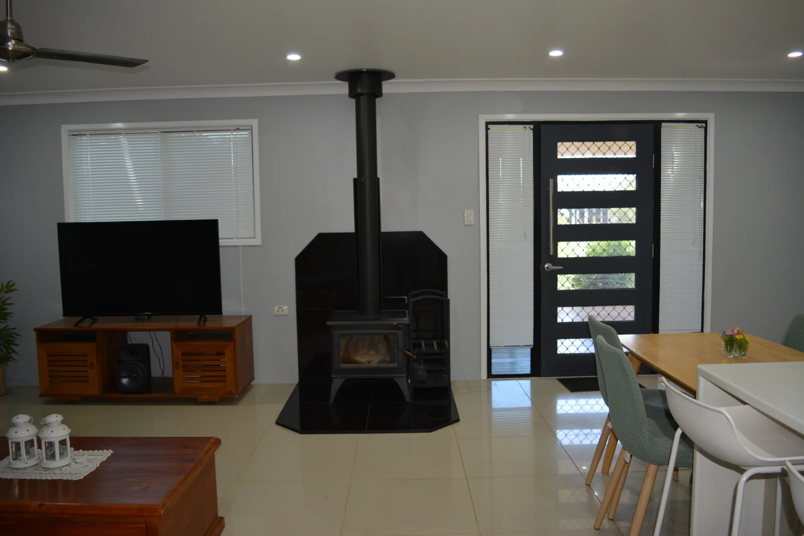 17 Thistle Street, Blackall QLD 4472 photo 3