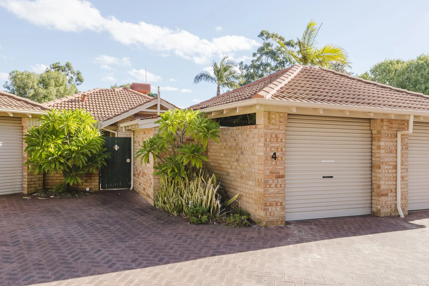 4/7 Alder Court, Ballajura WA 6066