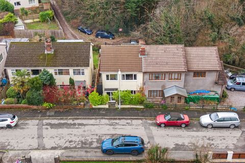 Pennard Drive, Pennard, Southgate, Gower, Swansea SA3