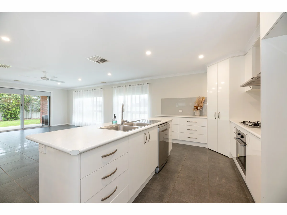 Additional image 2 of 11 Darling Street, West Wodonga VIC 3690