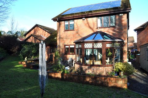 Trinity Close, Mumbles, Swansea SA3