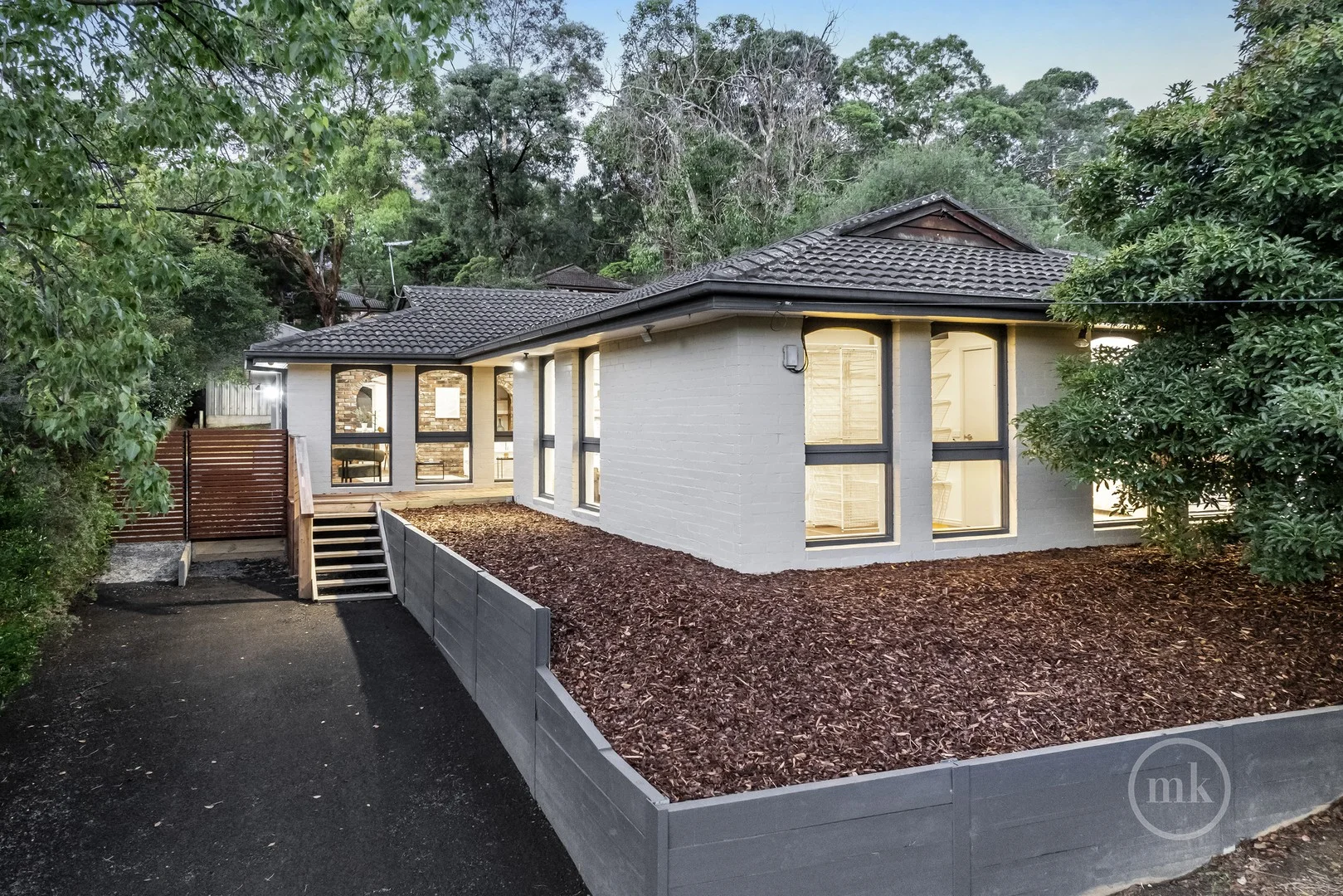 33 Cressy Street, Montmorency VIC 3094