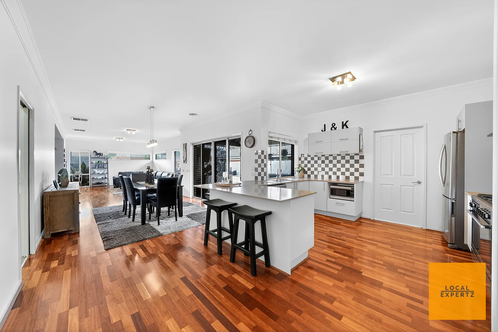13 Kevington Drive, Eynesbury VIC 3338 photo 4