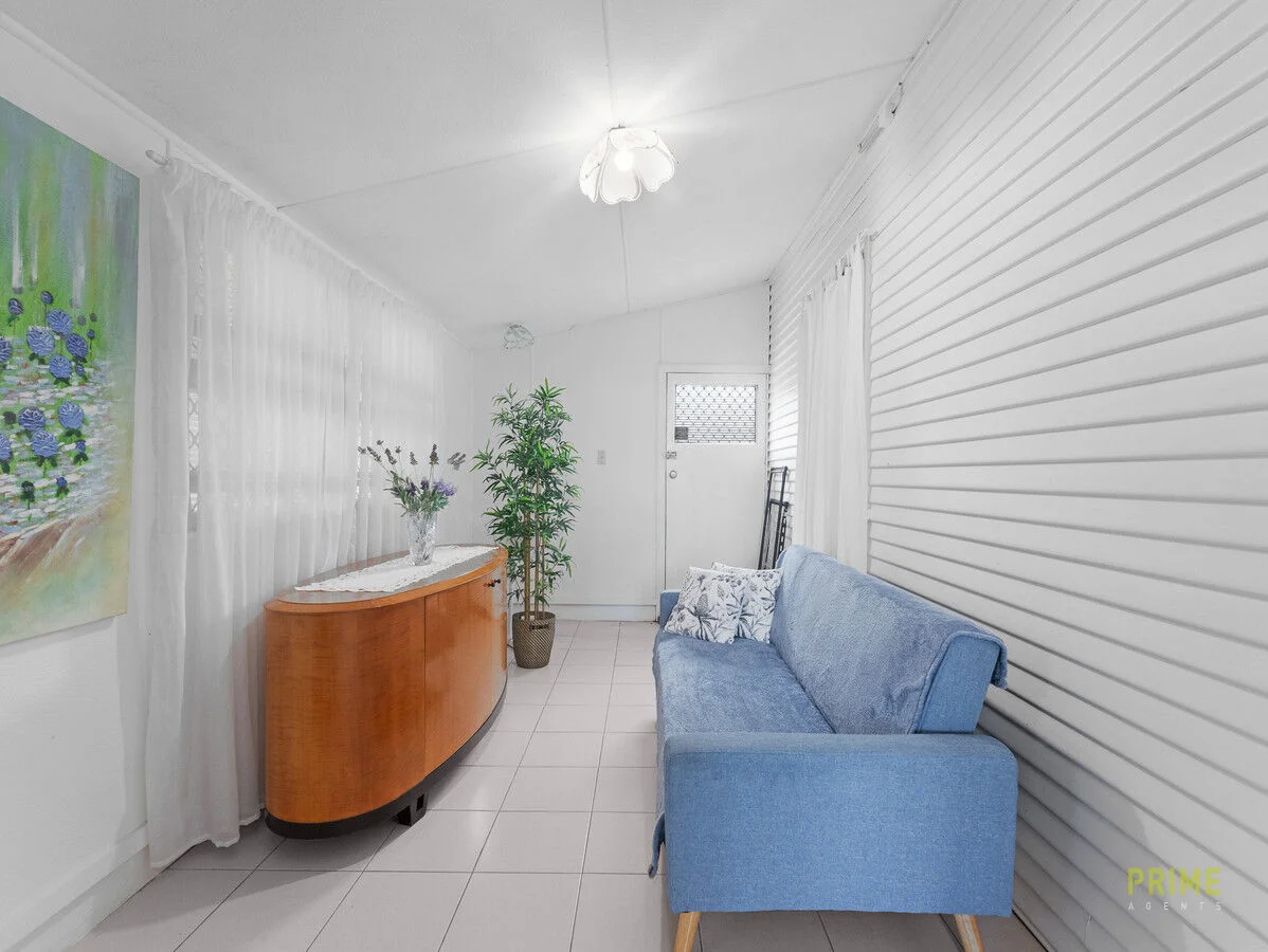 Additional image 10 of 275 Torquay Terrace, Torquay QLD 4655