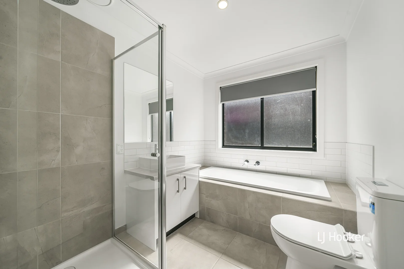 Additional image 11 of 20 Studley Street, Weir Views VIC 3338