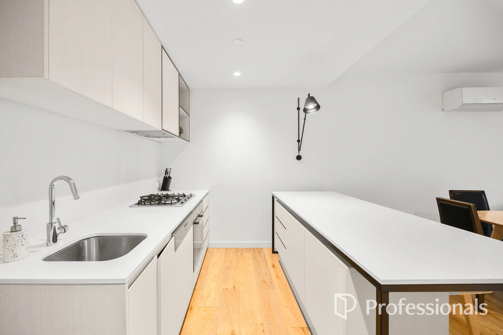 Additional image 6 of 8/33 Quay Boulevard, Werribee South VIC 3030