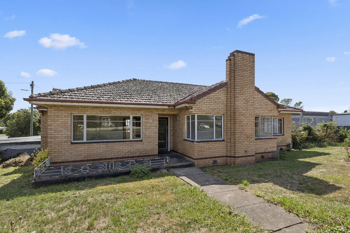 78 Curdie Street, Cobden VIC 3266