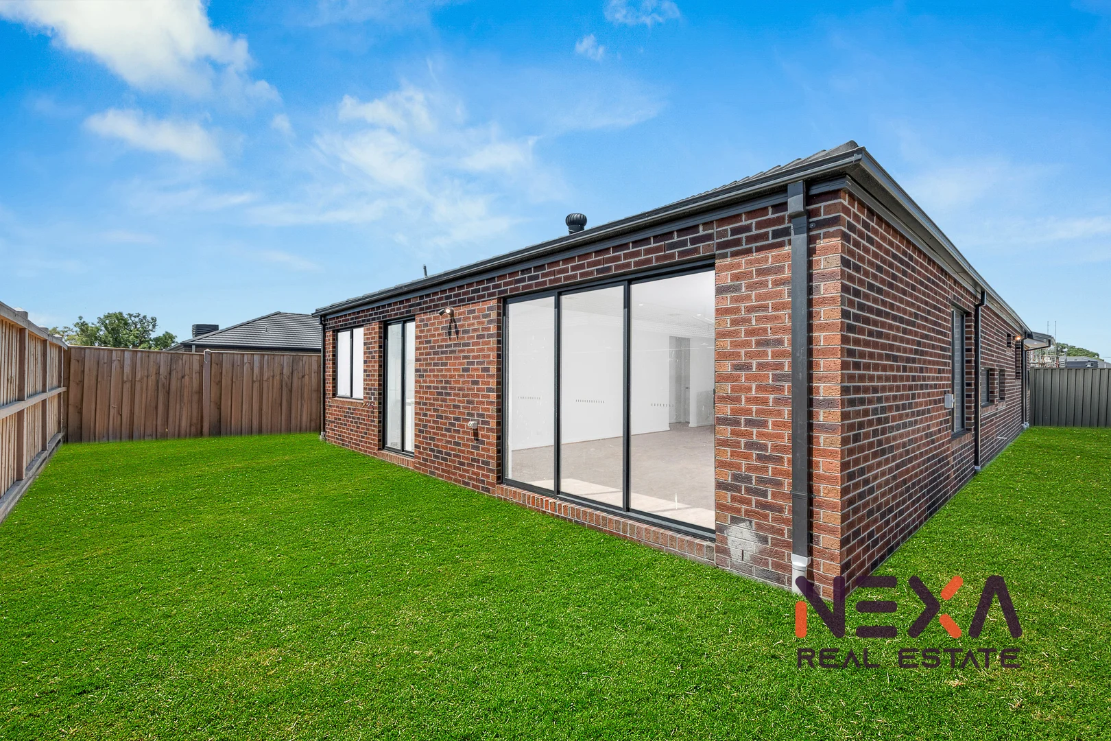 Additional image 17 of 12 FARMHILL CIRCUIT, Woodstock VIC 3751
