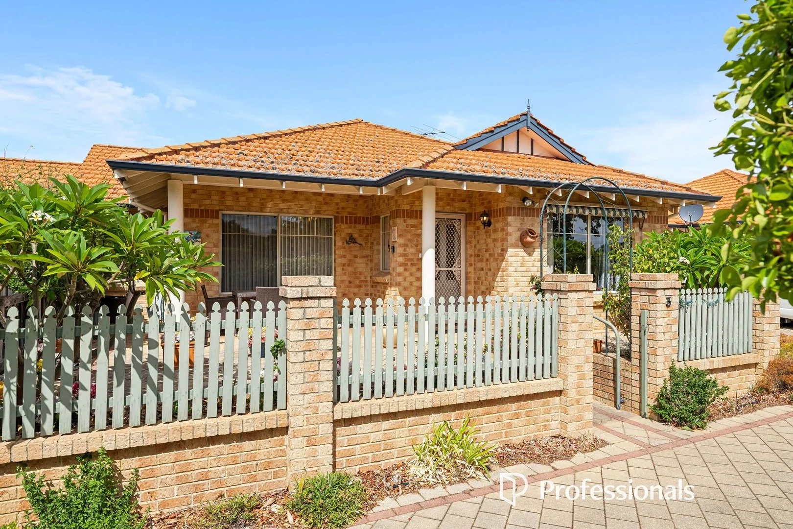 3/18 Canning Road, Kalamunda WA 6076