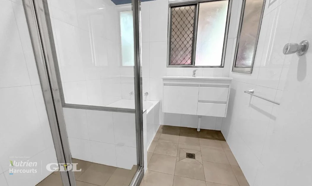 12 Hudspeth Place, Katherine NT 0850 photo 5