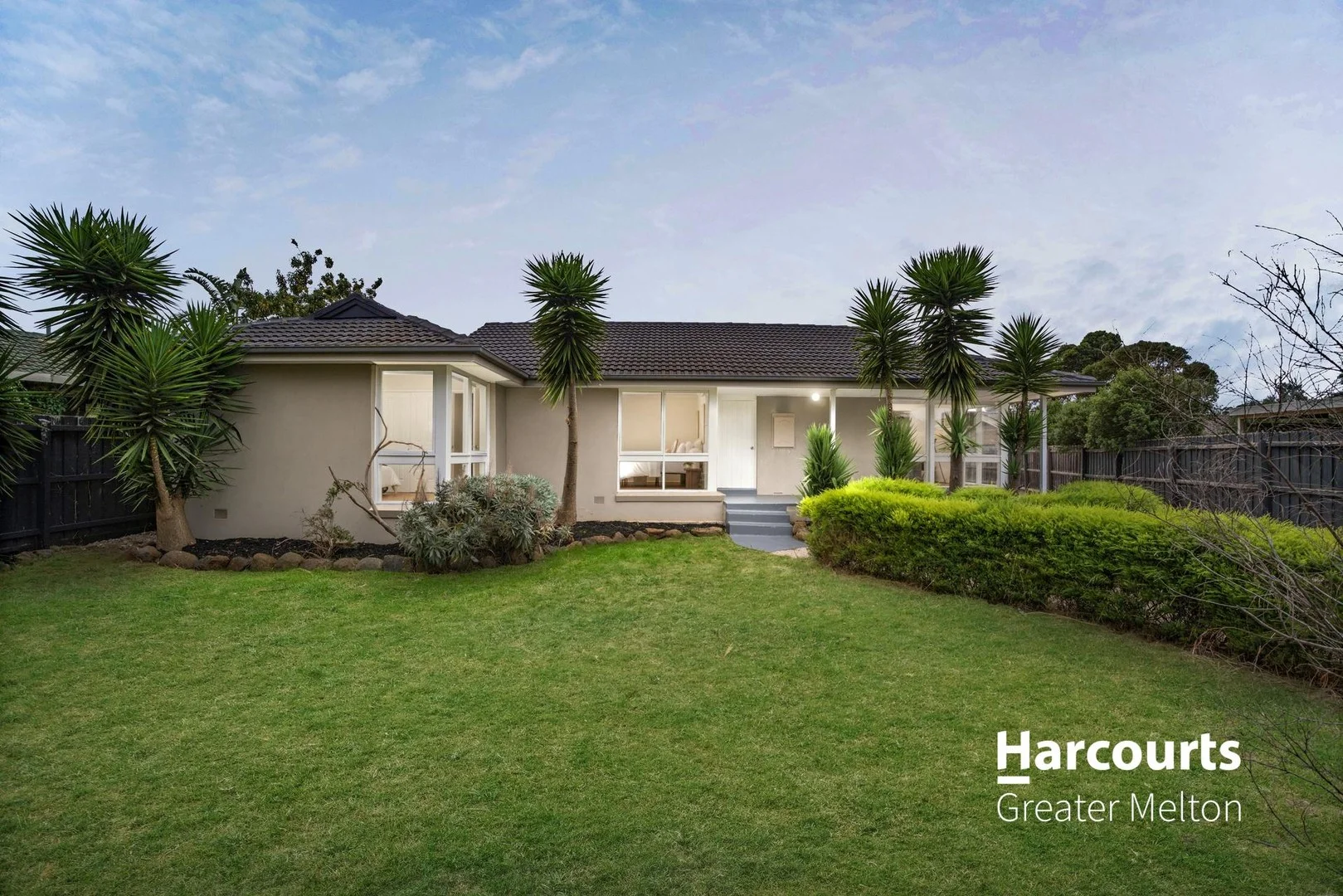 6 Jasmine Place, Melton West VIC 3337