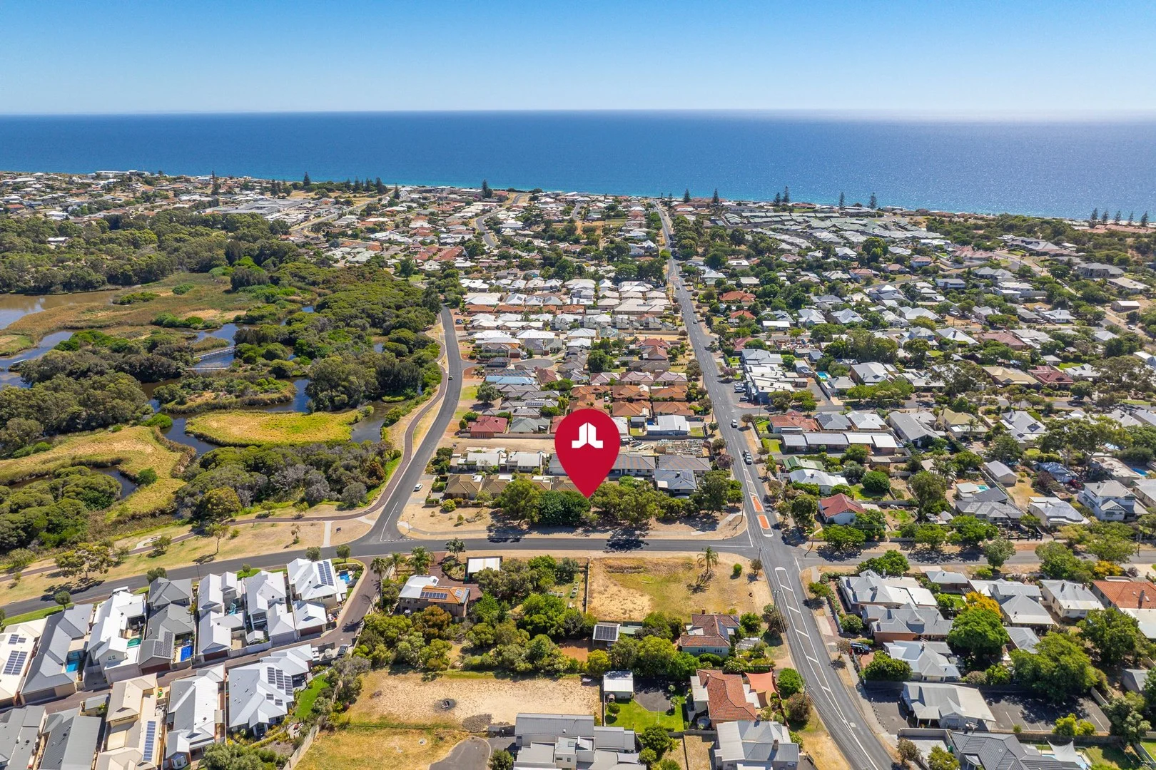89 Beach Road, South Bunbury WA 6230