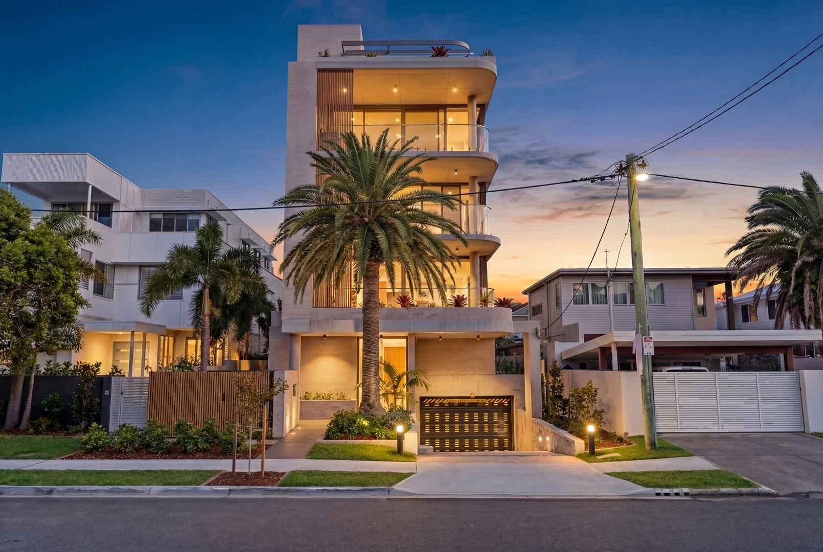 116 Seagull Avenue, Mermaid Beach QLD 4218