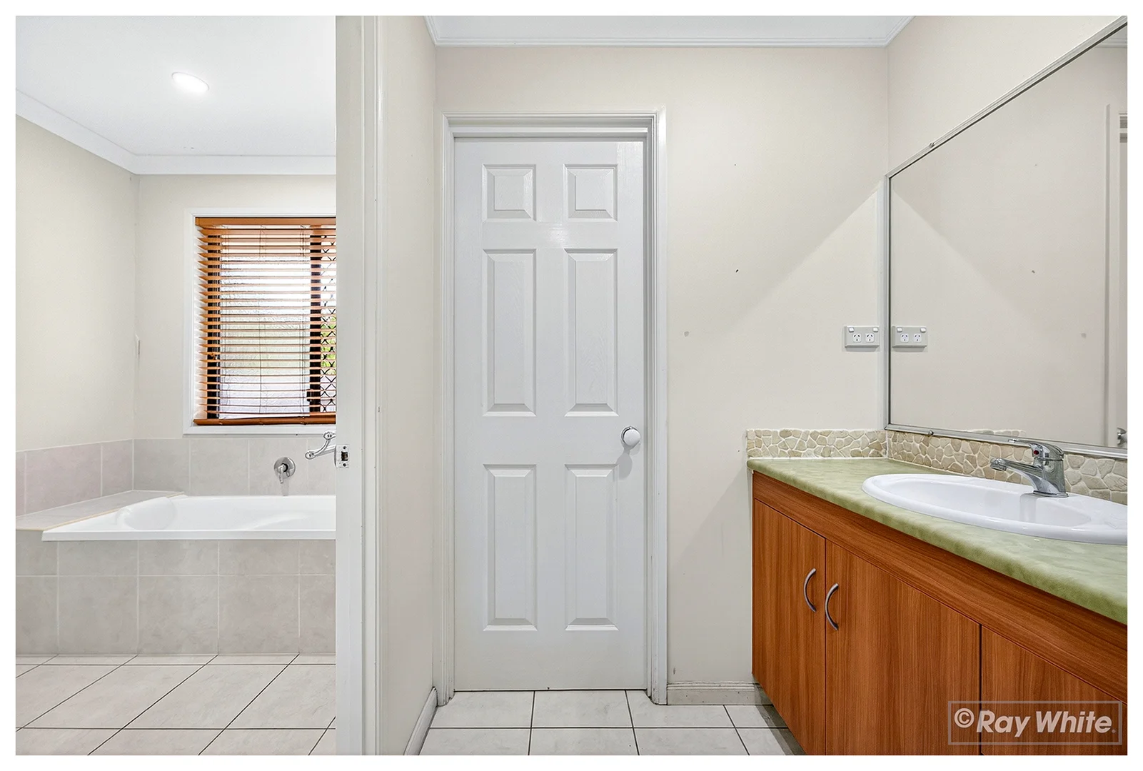 Additional image 24 of 23 Jacaranda Place, Norman Gardens QLD 4701