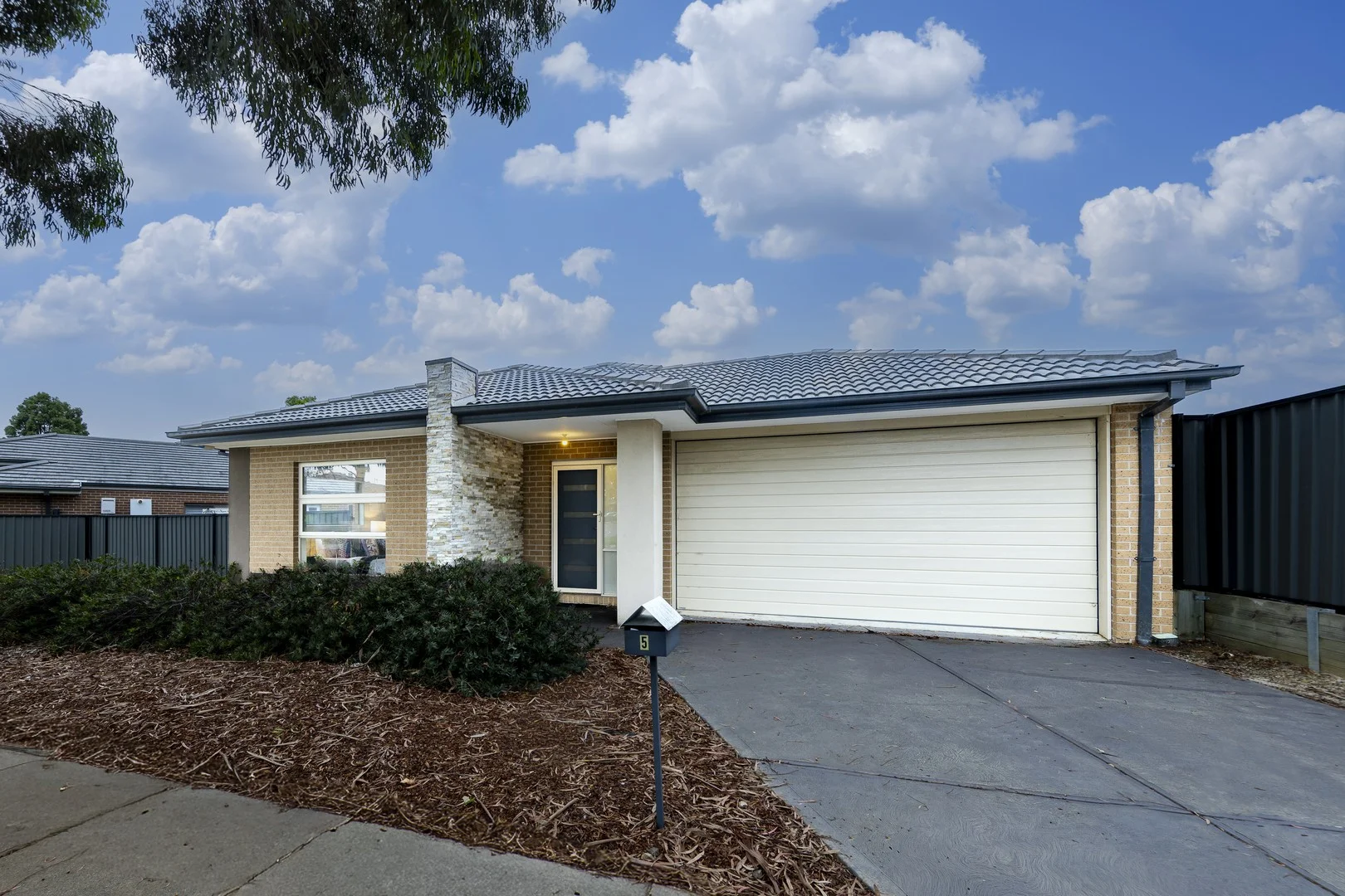 5 Pugh Street, Mernda VIC 3754
