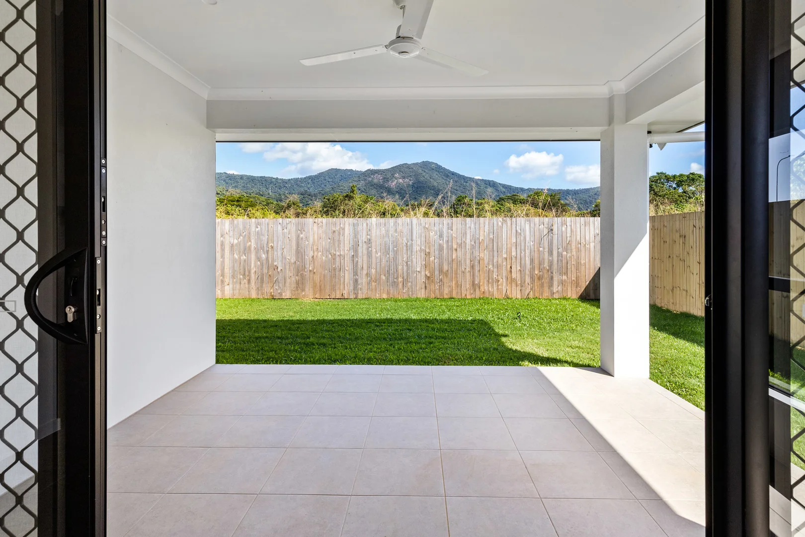 46 Whyambeel Chase, Smithfield QLD 4878 photo 3