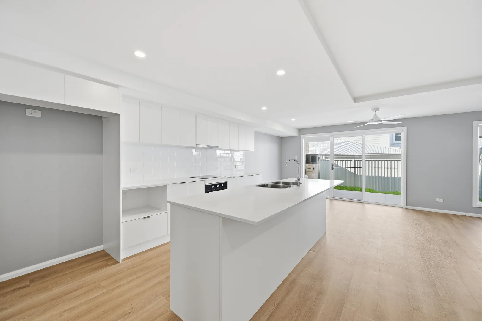 Additional image 4 of 18 Foreshore Avenue, Lake Cathie NSW 2445