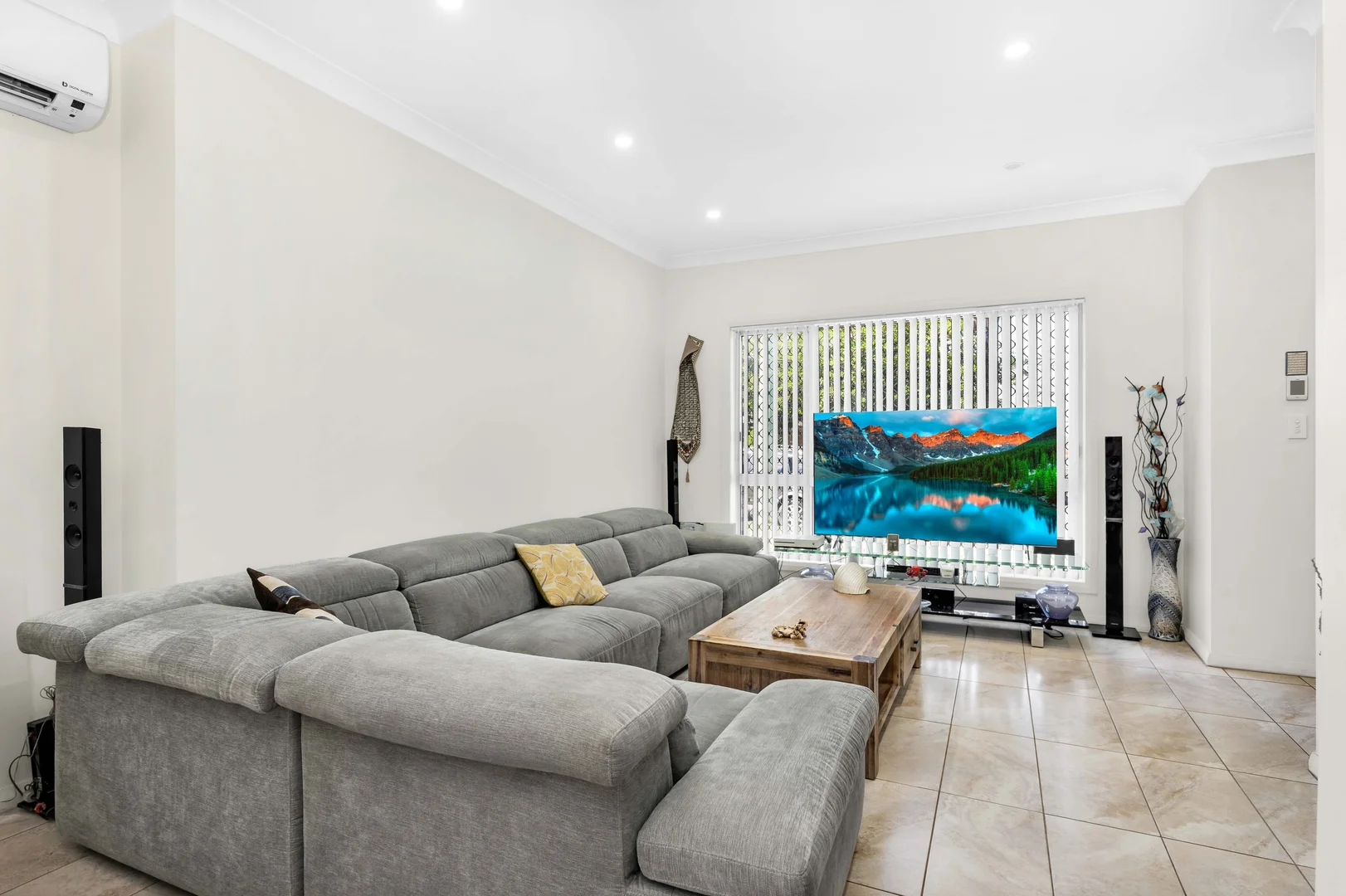 Additional image 3 of 120 Gabo Crescent, Sadleir NSW 2168
